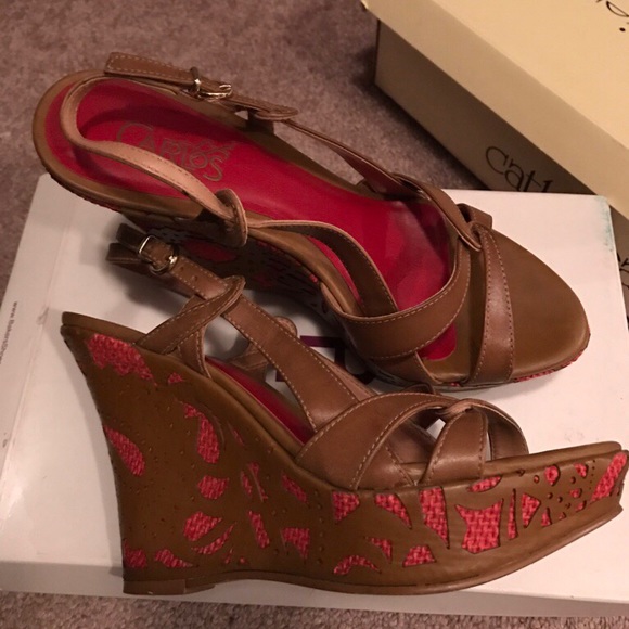 carlos santana wedges